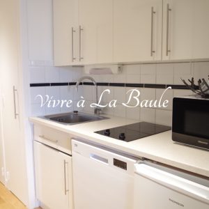 LA-BAULE-APPARTEMENT-FACE-PORT-REF-1908-CUISINE