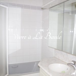 LA-BAULE-APPARTEMENT-REF-1884-sdb
