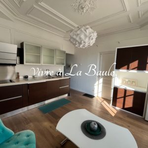 LE-POULIGUEN-APPARTEMENT-REF-1934-séjour-9